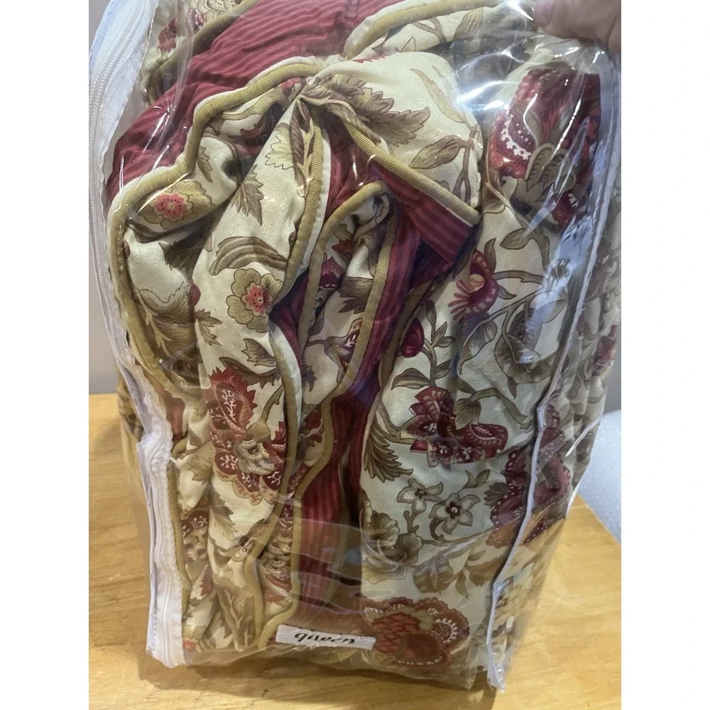 Waverly Imperial Dress Brick Queen Comforter‎ Shams Red Jacobean Floral Gold